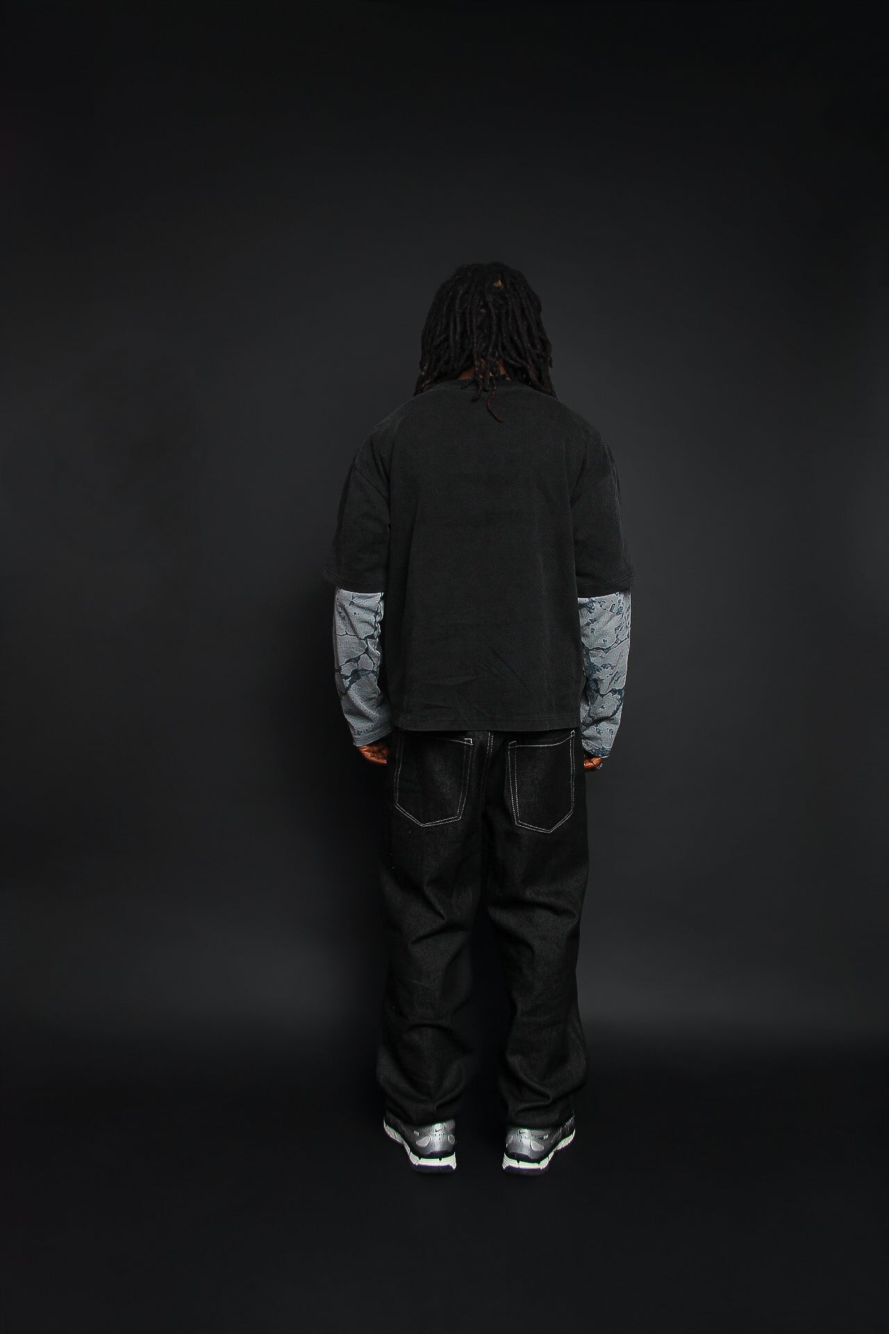 Long-sleeved "CAUTION" Tee