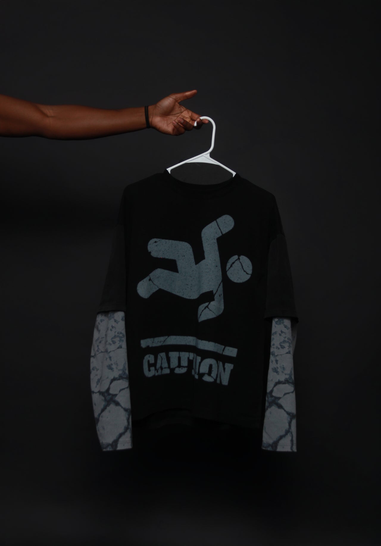Long-sleeved "CAUTION" Tee